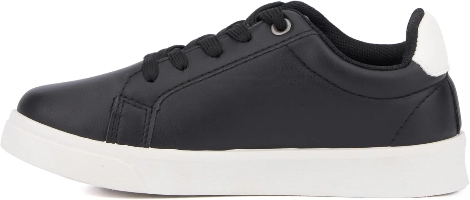X RAY Boys Conan Low Top, Round Toe Sneakers, Rubber Outsole